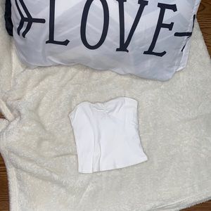 White crop top size XS never used!